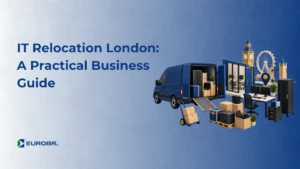 Imagem de marketing com o texto “IT Relocation London: A Practical Business Guide” e a marca EUROBR. Um caminhão azul de mudança, caixas e móveis conectados a ícones de trabalho ao fundo com a Tower Bridge ao lado de Londres.